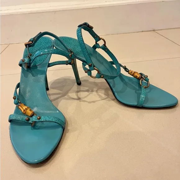 Gucci vintage Turquose Bamboo Heeled Sandals