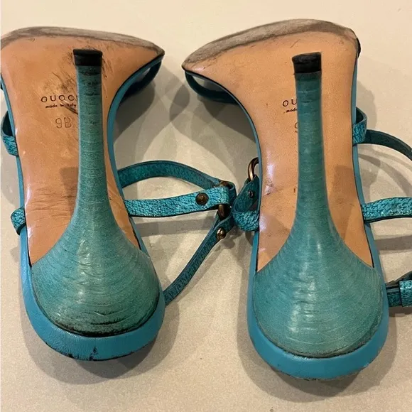 Gucci vintage Turquose Bamboo Heeled Sandals