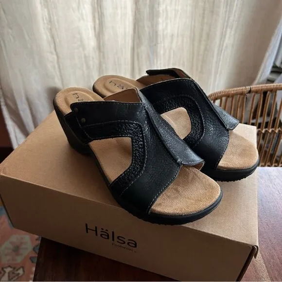 Halsa Footwear Cassandra Leather Sandals Slip On Heel Black NEW Size 7W