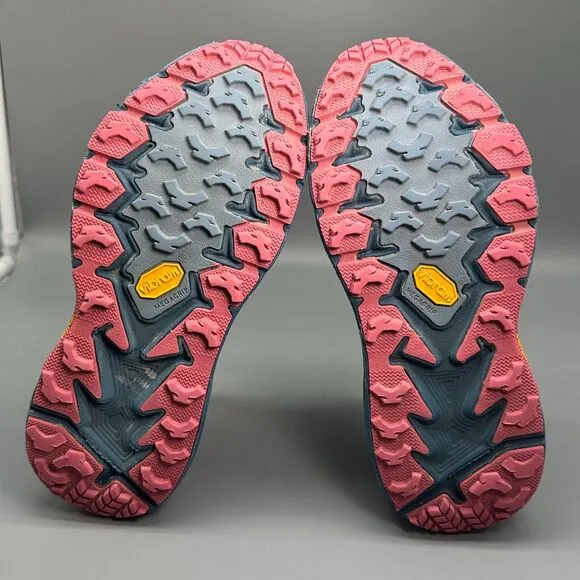 Hoka One One Speedgoat 4 Women's 7 Yellow Athletic Sneakers Lace Up Low Top