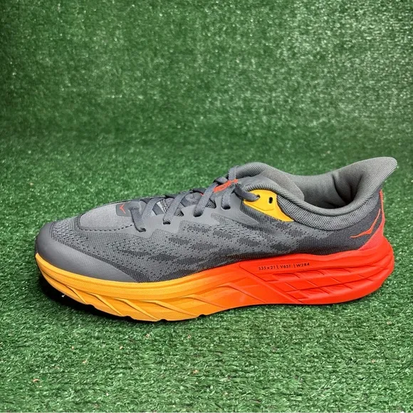 Hoka One One Speedgoat 5 Trail Running Shoes Men 10.5 D Gray Sneakers