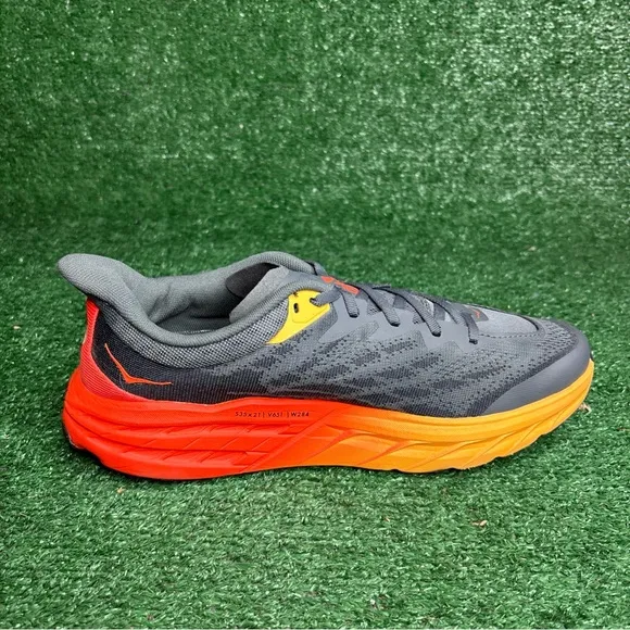 Hoka One One Speedgoat 5 Trail Running Shoes Men 10.5 D Gray Sneakers