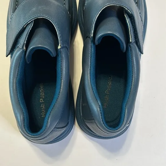 Hush Puppies Shoes Mens Size 8 M| |blue | Leather | good condition.