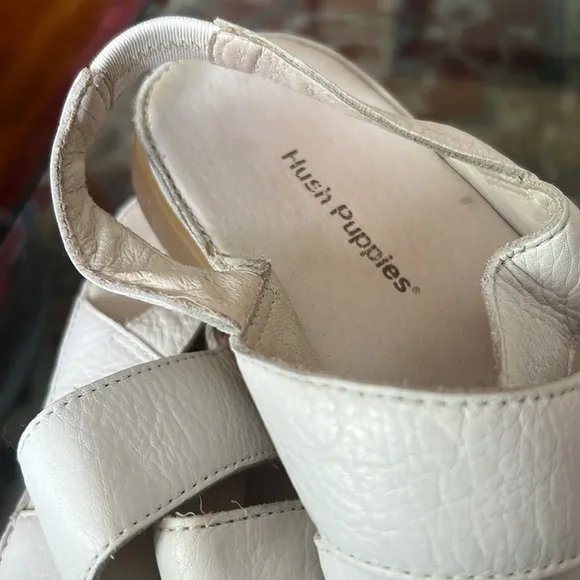 Hush puppies, white leather , sandals are pre loved, see photos