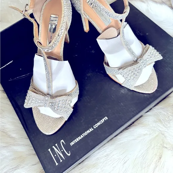 ❤️INC MACYS INTERNATIONAL-CONCEPTS T-STRAP DRESS HEELS SHOES 4” HEELS❤️