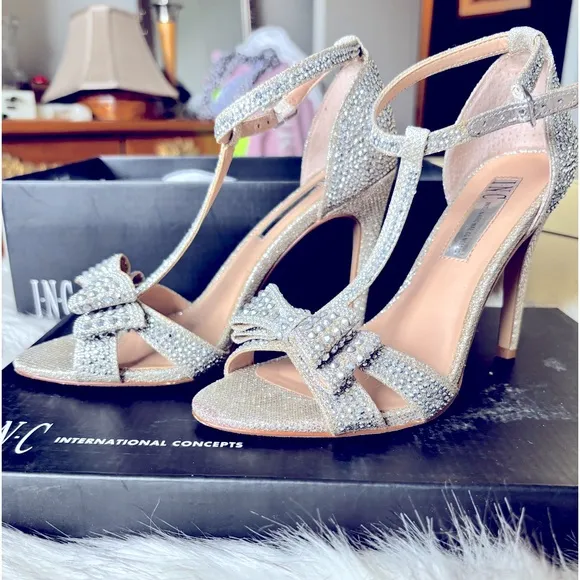 ❤️INC MACYS INTERNATIONAL-CONCEPTS T-STRAP DRESS HEELS SHOES 4” HEELS❤️