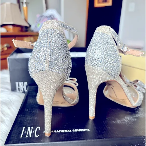 ❤️INC MACYS INTERNATIONAL-CONCEPTS T-STRAP DRESS HEELS SHOES 4” HEELS❤️