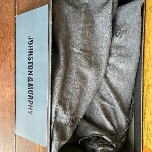 Johnston &amp; Murphy, 10D, Deerfield Burgundy, Aristocrat