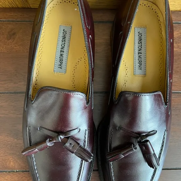 Johnston &amp; Murphy, 10D, Deerfield Burgundy, Aristocrat