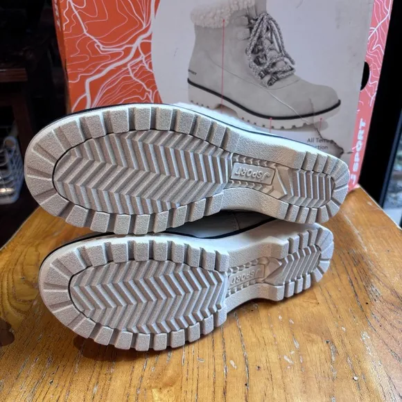 JSport womens Bluestone sherpa winter snow boots stone/white 6