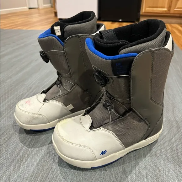 K2 snow boarding BOA boots Big kid size 4.5 (or women’s size 6)