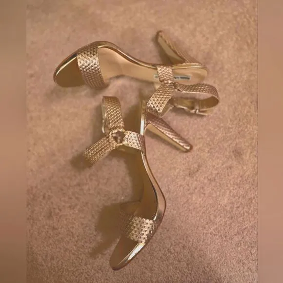 Karl Lagerfeld gold sandals