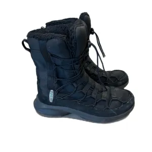 Keen women Uneek SNK 2 waterproof 7 Chukka Boot Black Light Warm Hiking Outdoor
