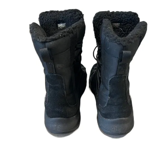 Keen women Uneek SNK 2 waterproof 7 Chukka Boot Black Light Warm Hiking Outdoor