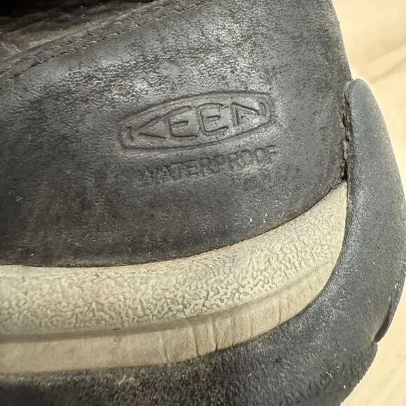 KEEN Women's Size 8 W‎ KACI II (2) Winter Waterproof Snow Boots 1025452 Black