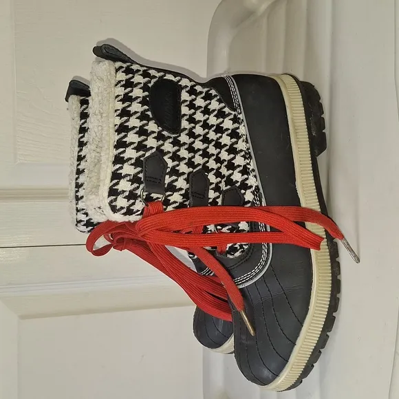 KHOMBU &quot;Telluride&quot; leather fabric winter snow boots - 8 - black/white