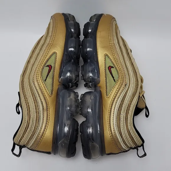 Kids Nike Air Vapormax 97 Metallic Gold, Varsity Red-Black- AQ2657-700 Size 6.5Y