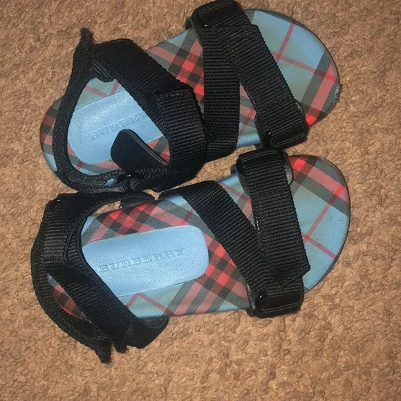 Kids sandals