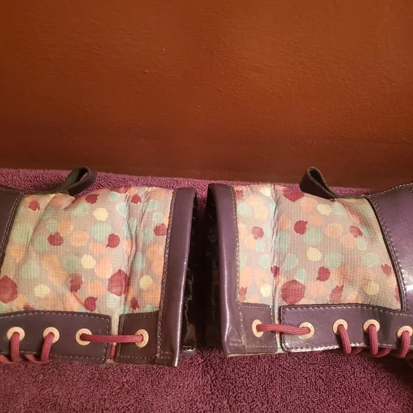 Kids size 4 ugg snow boots purple