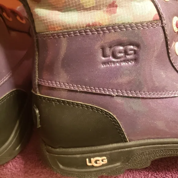 Kids size 4 ugg snow boots purple