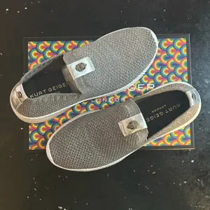 Kurt Geiger Silver Kicks