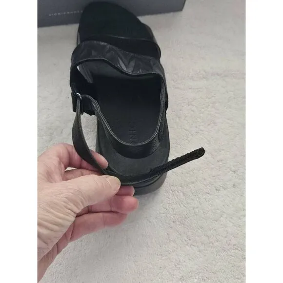 ladies Karleen sandals Nwb