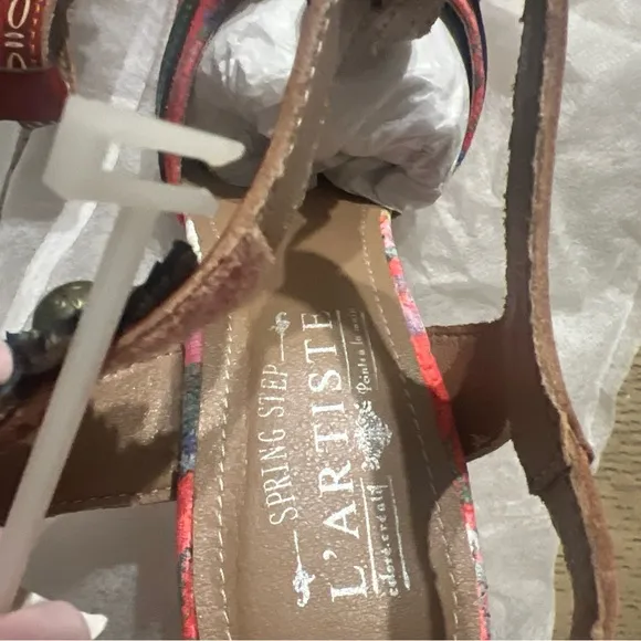 LARTISTE FABULOSO Sandals Orange Multi New Size 37 (6.5-7)