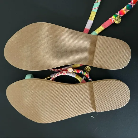 Le Pom Pom Arlene Crossover Sandals