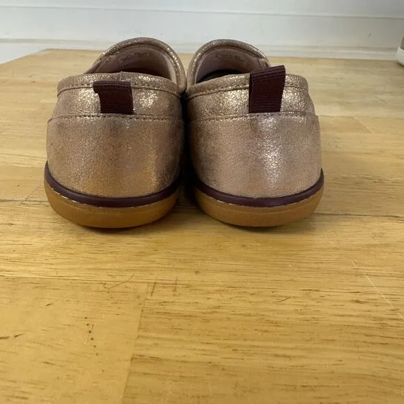 Livie &amp; Luca Ridge ECO Rose Pink Metallic Slip On Sneaker Shoes Nice Size 2 EUC