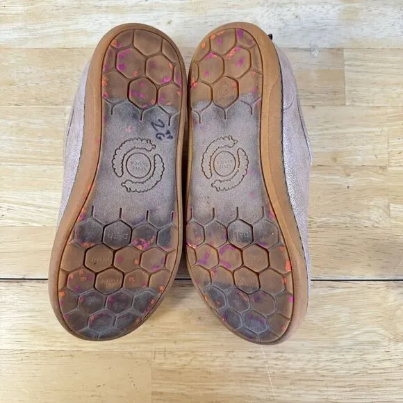 Livie &amp; Luca Ridge ECO Rose Pink Metallic Slip On Sneaker Shoes Nice Size 2 EUC