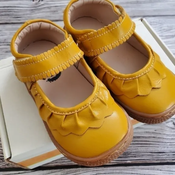 Livie and Luca Ruche Mary Jane Sandals Butterscotch Color NIB