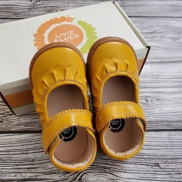 Livie and Luca Ruche Mary Jane Sandals Butterscotch Color NIB
