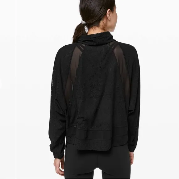 Lululemon In Depth Jacket * Lace Zip Up Top Funnel Neck
