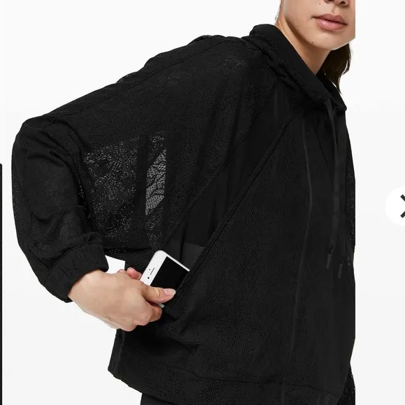 Lululemon In Depth Jacket * Lace Zip Up Top Funnel Neck