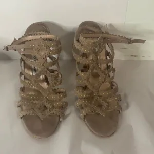 MANOLO BLAHNIK TAN‎ CAGE SUEDE SANDALS SIZE 39
