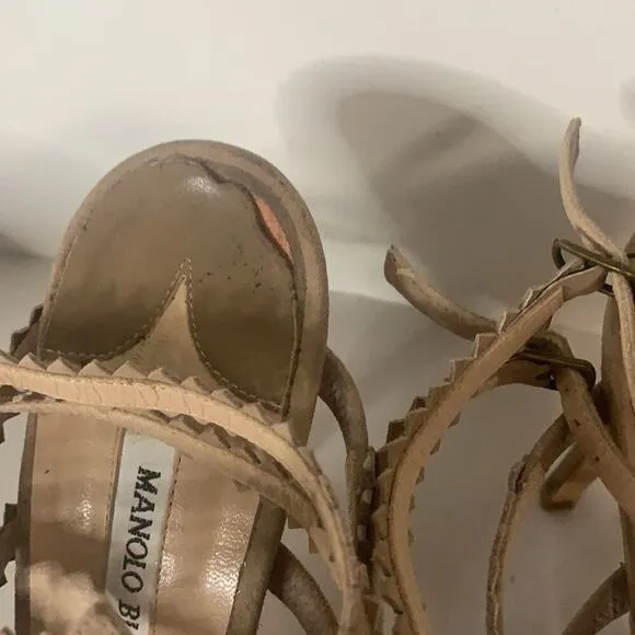 MANOLO BLAHNIK TAN‎ CAGE SUEDE SANDALS SIZE 39