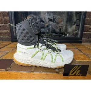 Men 7.5 Under Armour HOVR Summit Fat Tire Cuff Athletic Hiking Boots 3022945-101