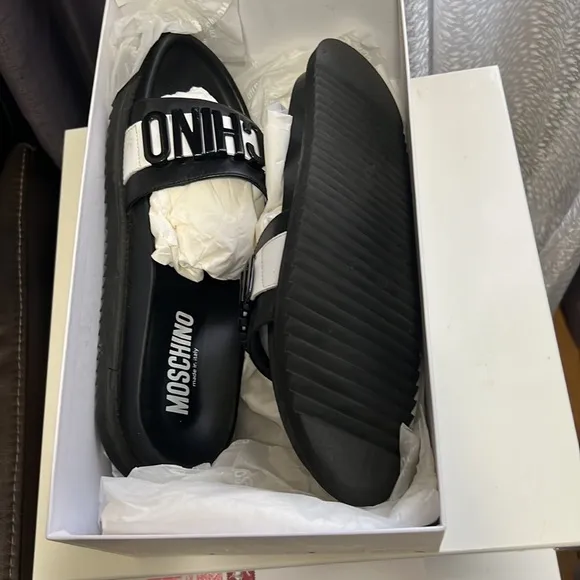Men sandals!!! Size 45