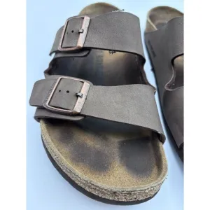 Men's Birkenstocks, Arizona BIRKIBUC Sandals‎ Size 43  2674