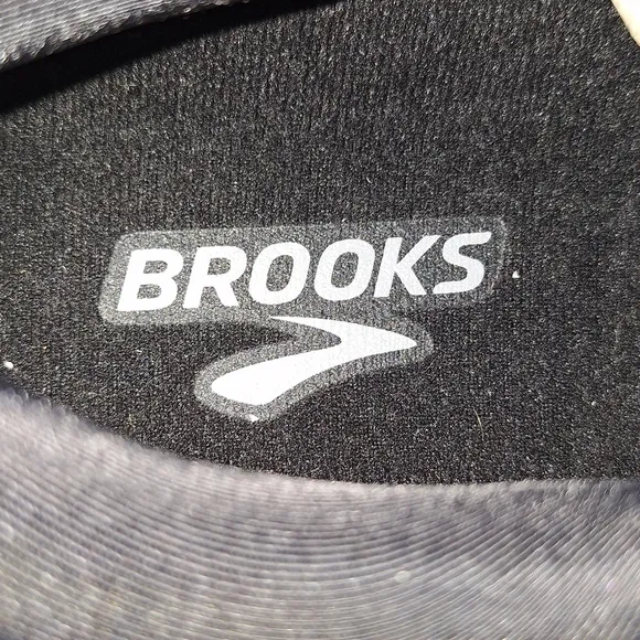 Men's Brooks Ghost 15 Black Running Shoes In A Size 12. NWOB.