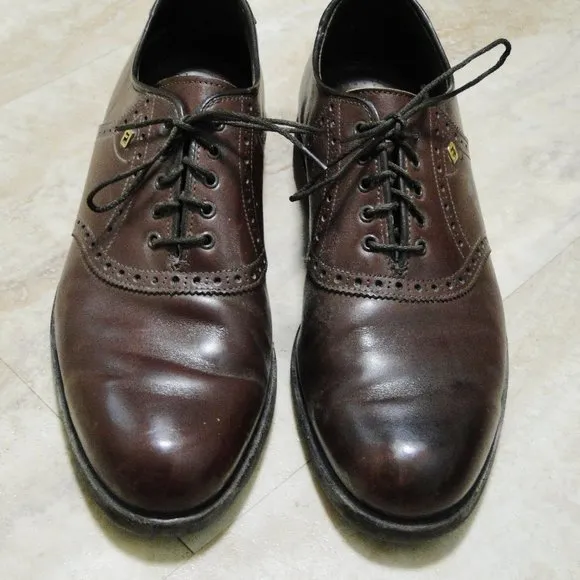 Men's Footjoy brown oxford style leather shoes, size 10