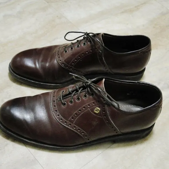 Men's Footjoy brown oxford style leather shoes, size 10