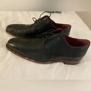 MENS GORDON &amp; BROS Goodyear Bound LEATHER OXFORD DRESS SHOES 44 US Sz 10‎