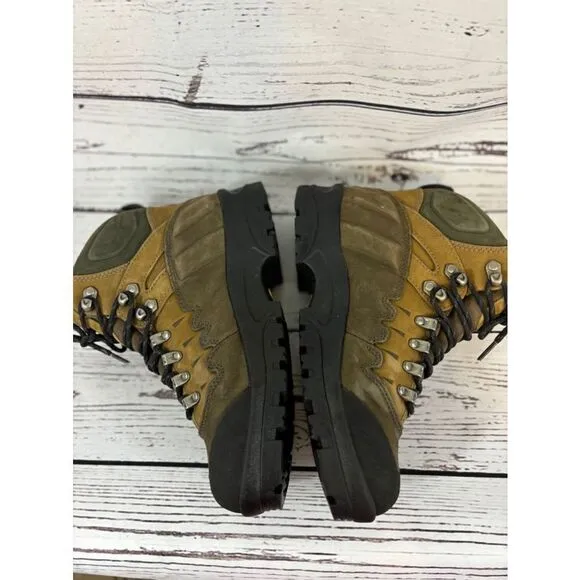 Men's Montrail Hiking Boots Size 8 Brown Green