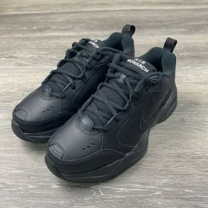 Men's Size 7D Nike Air Monarch IV Triple Black Walking Shoes 415445-001