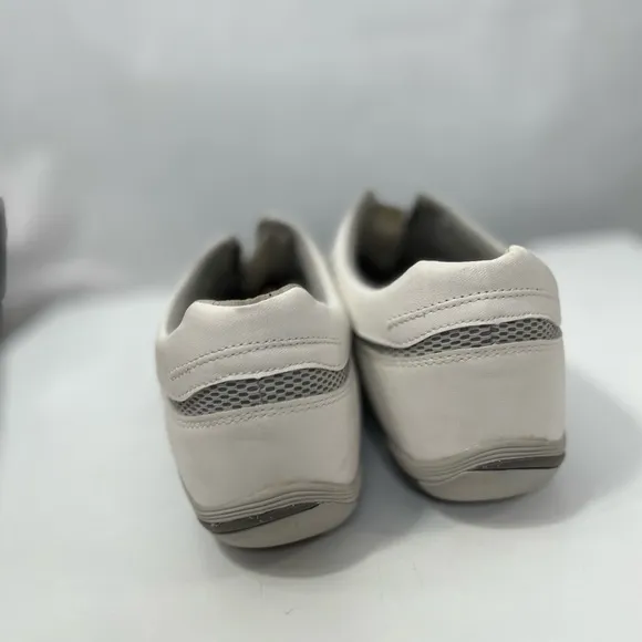 Mephisto Allrounder white and grey walking shoes sz 10