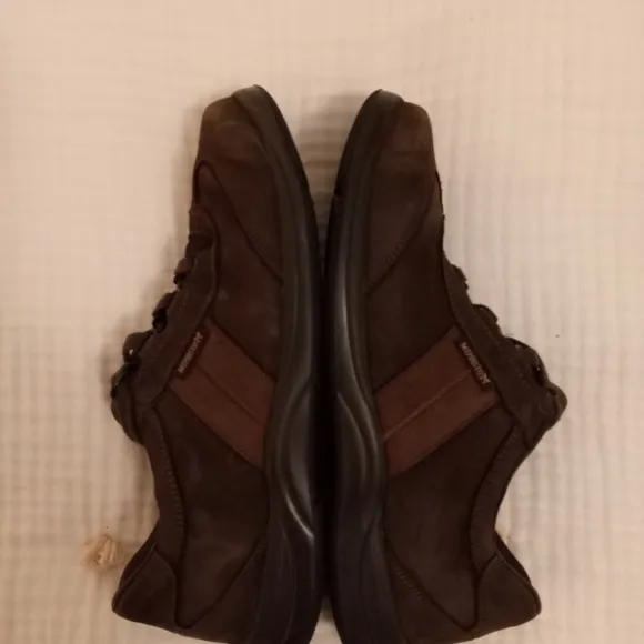 Mephisto Runoff air jet suede walking shoes