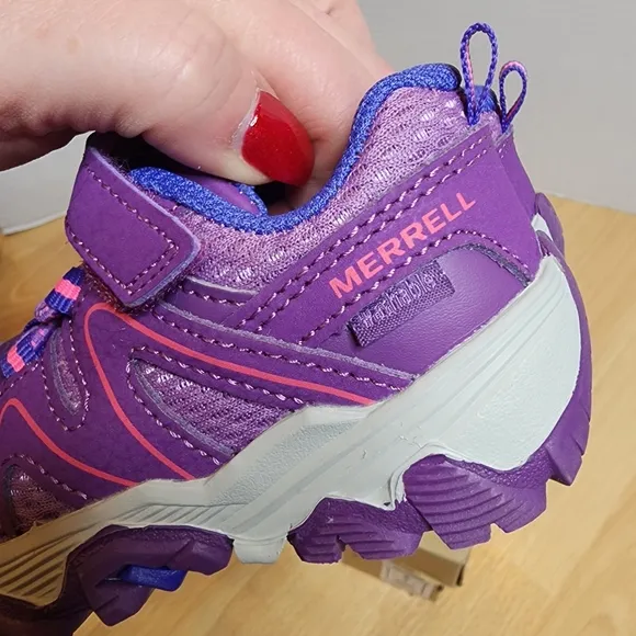 Merrell Kids Trail Quest Jr Berry Shoes Purple Washable Size 6M New With Box