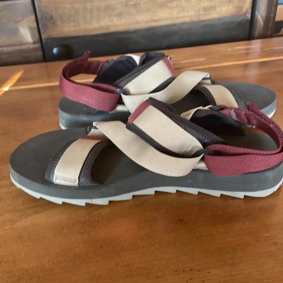 Merrell Sandals Size 11
