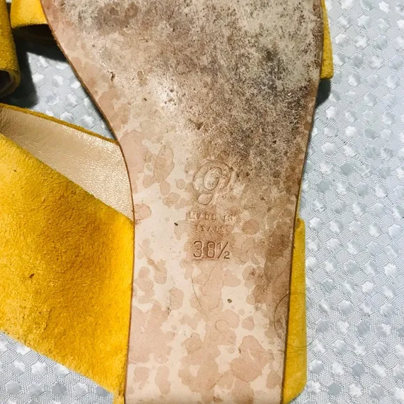 M.GEMI sandals